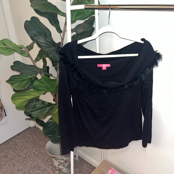 Alina Sweater - Picture 4 of 9